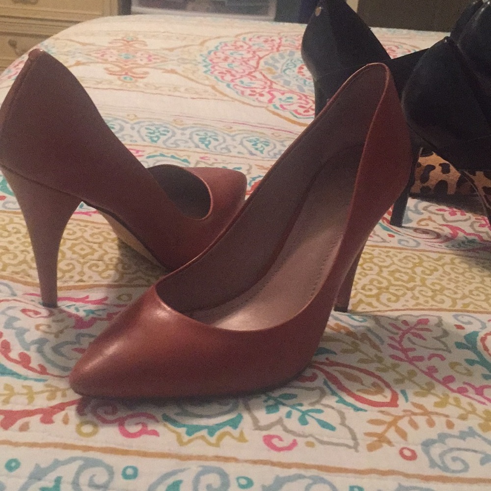 Vince Camuto Heels